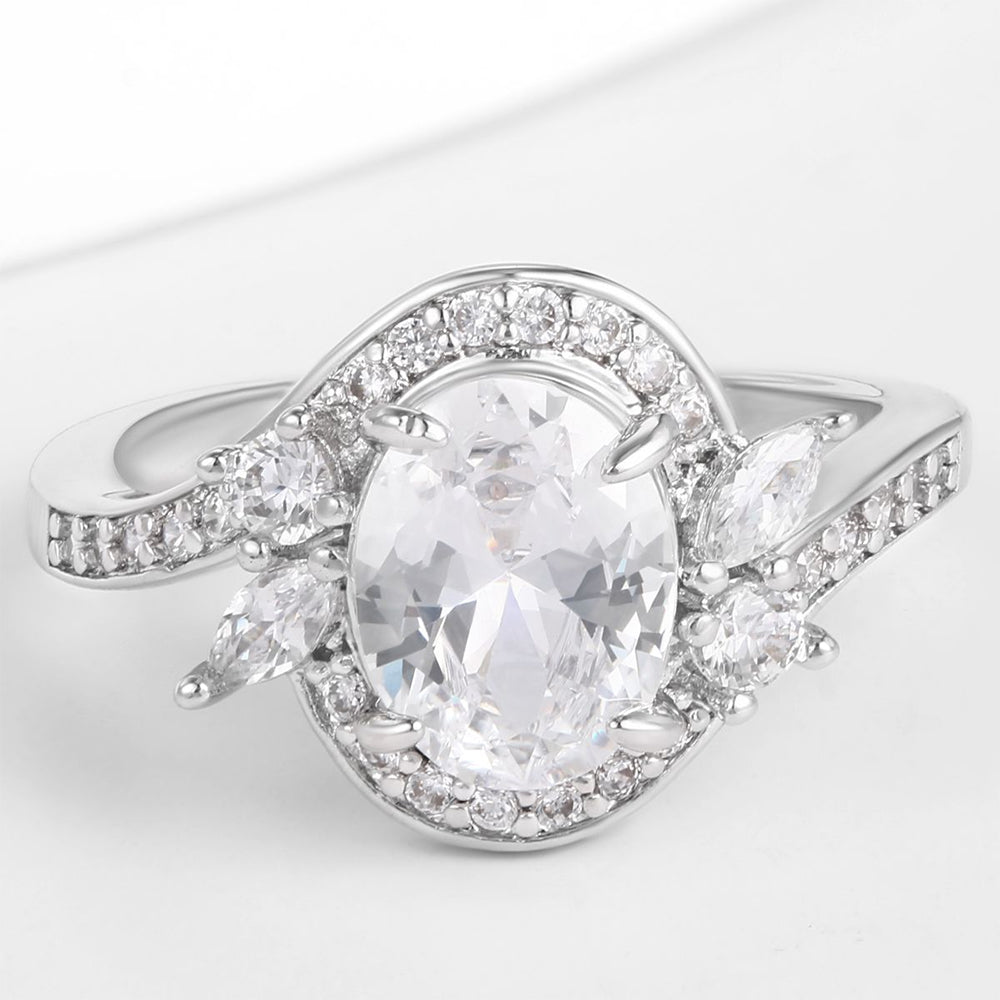 Pozlacená slitina - Prsten s Bílým Emporia® Křišťálem přibližná hmotnost: 10 gramů