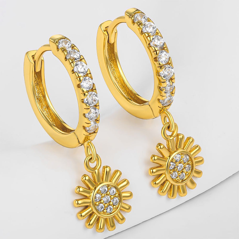 Pozlacená slitina - Náušnice přibližná hmotnost: 10 gramů