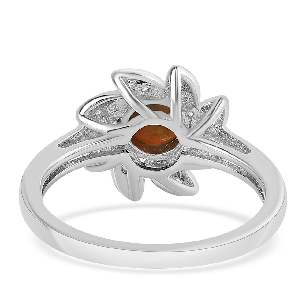 925 / 1000 Sterlingové Stříbro Prsten s Půlnočně Černým Etiopským Opálem z Lega Dembi a Bílým Topazem