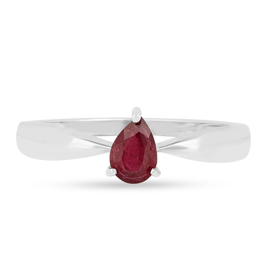 Stříbro 925/1000 - Prsten s Thajským Rubínem - Karátové číslo: 0.52. přibližná hmotnost: 1.5 gramů
