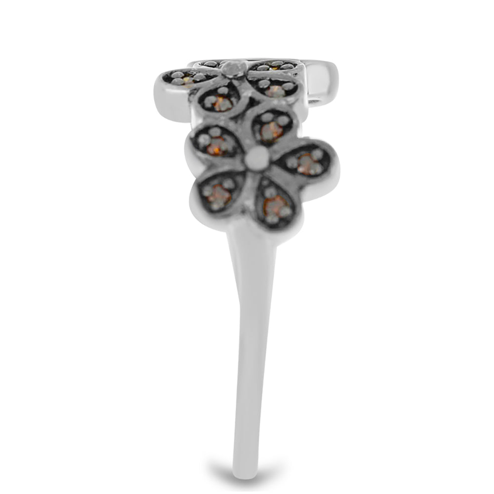 Stříbro 925/1000 - Prsten s Červeným Diamantem - Karátové číslo: 0.16. přibližná hmotnost: 2.83 gramů