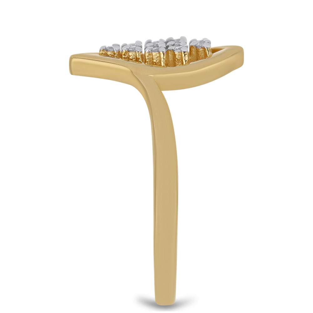 Pozlacené Stříbro 925/1000 - Prsten s Bílým Diamantem - Karátové číslo: 0.09. přibližná hmotnost: 3.01 gramů