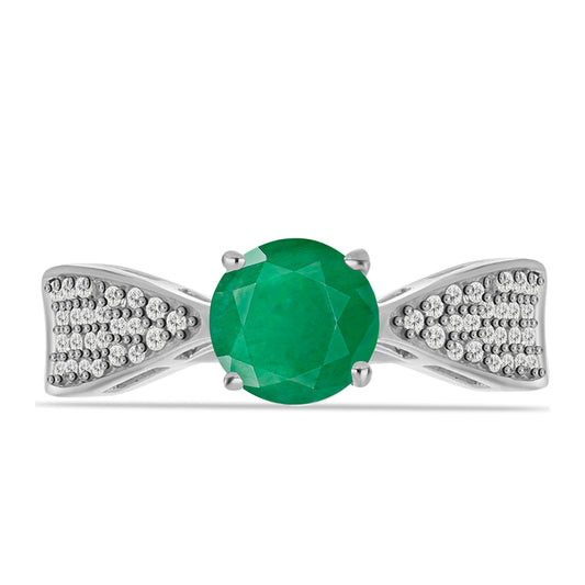 Stříbro 925/1000 - Prsten s Brazilským Smaragdem a Bílým Topazem - Karátové číslo: 2.36. přibližná hmotnost: 3.86 gramů