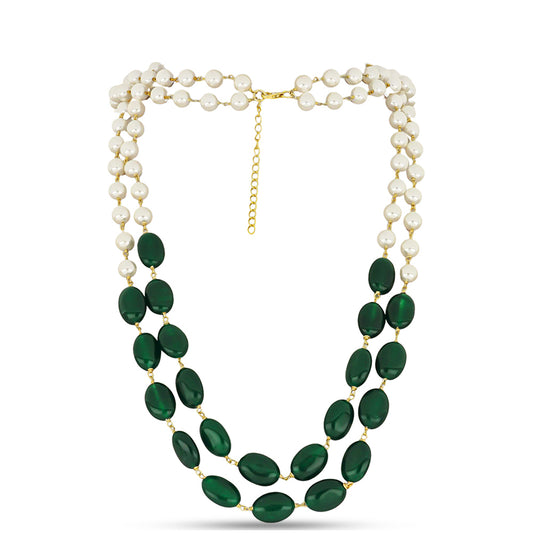 Pozlacené Stříbro 925/1000 - Náhrdelník se Zeleným Jadeitem a Bílou Sladkovodní Perlou - Karátové číslo: 213.7. přibližná hmotnost: 48 gramů