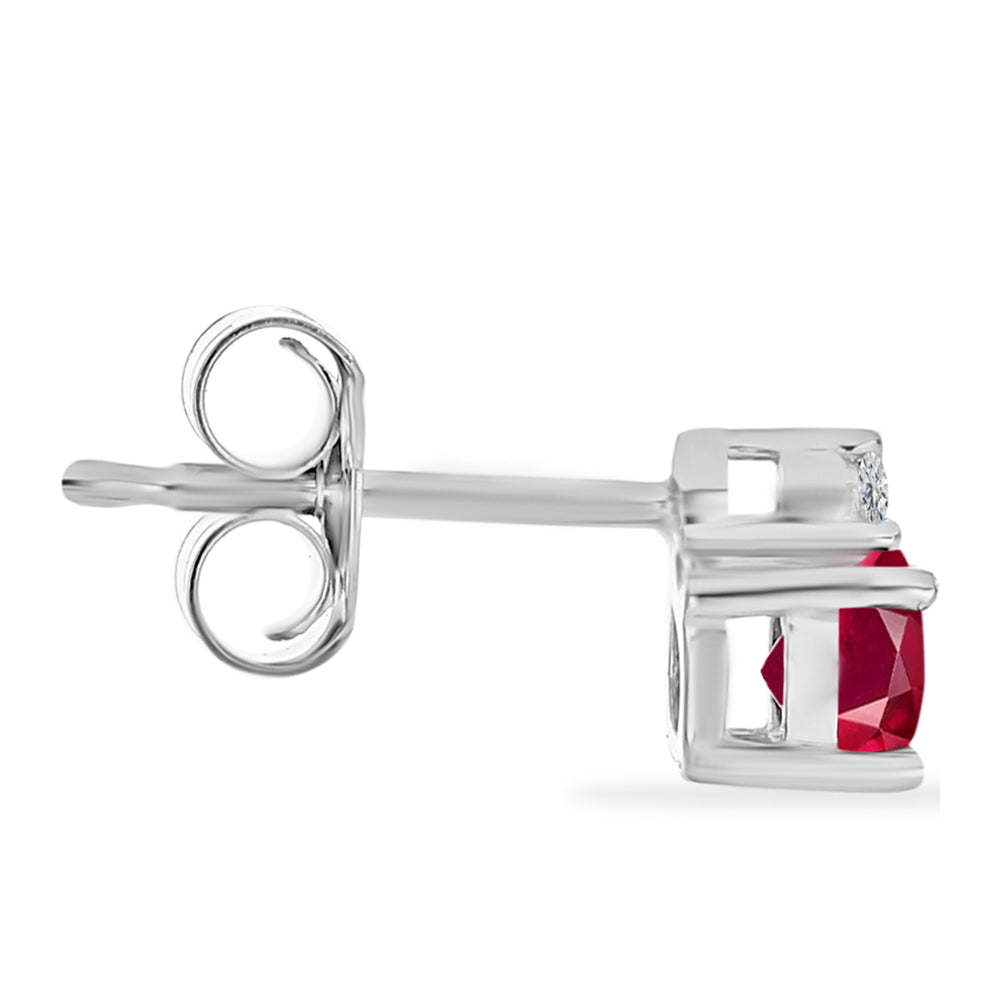 Stříbro 925/1000 - Náušnice s Madagaskarským Rubínem a Bílým Diamantem - Karátové číslo: 0.81. přibližná hmotnost: 1.07 gramů