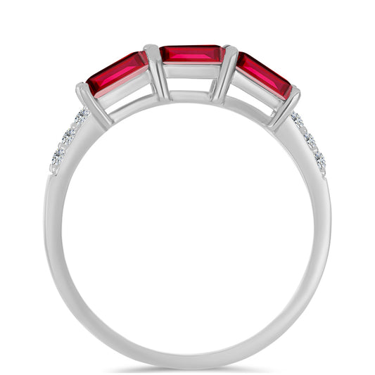 Stříbro 925/1000 - Prsten s Madagaskarským Rubínem a Bílým Topazem - Karátové číslo: 1.34. přibližná hmotnost: 2.03 gramů