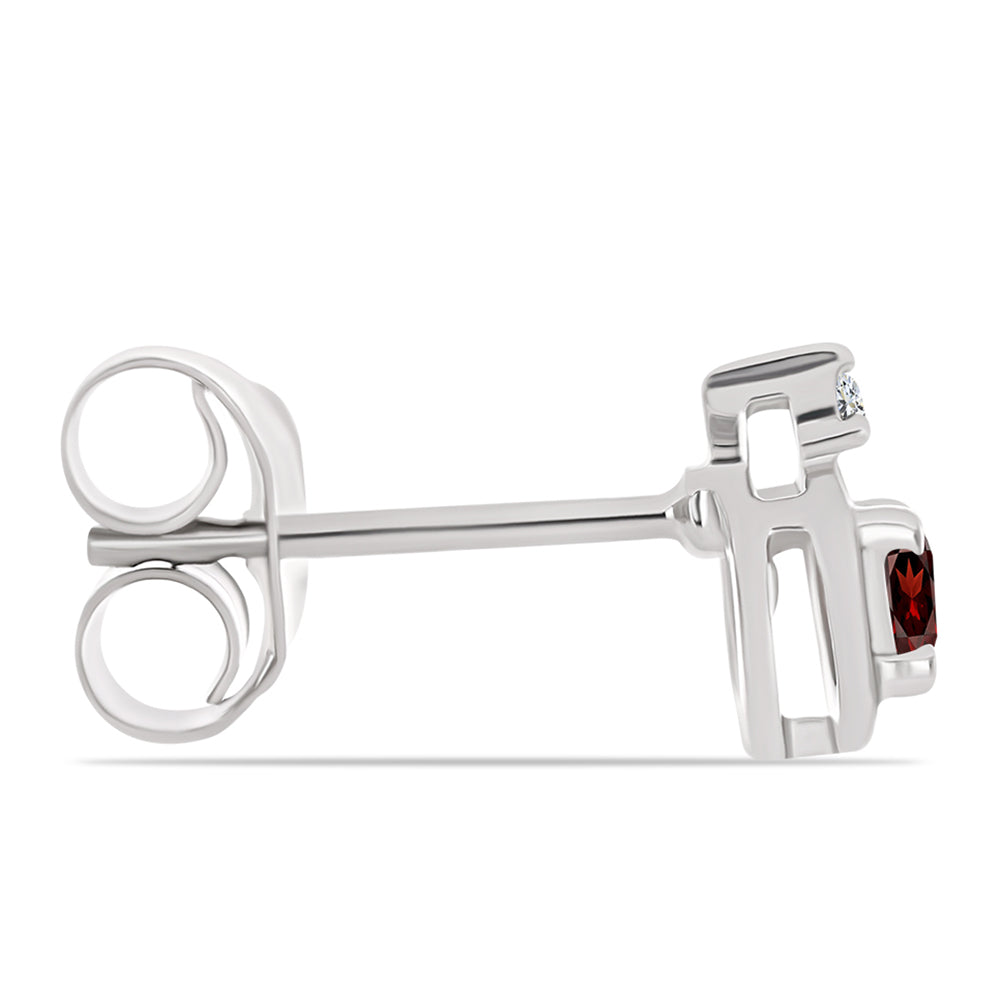 Stříbro 925/1000 - Náušnice s Bartonským Granátem a Bílým Topazem - Karátové číslo: 0.28. přibližná hmotnost: 1.11 gramů