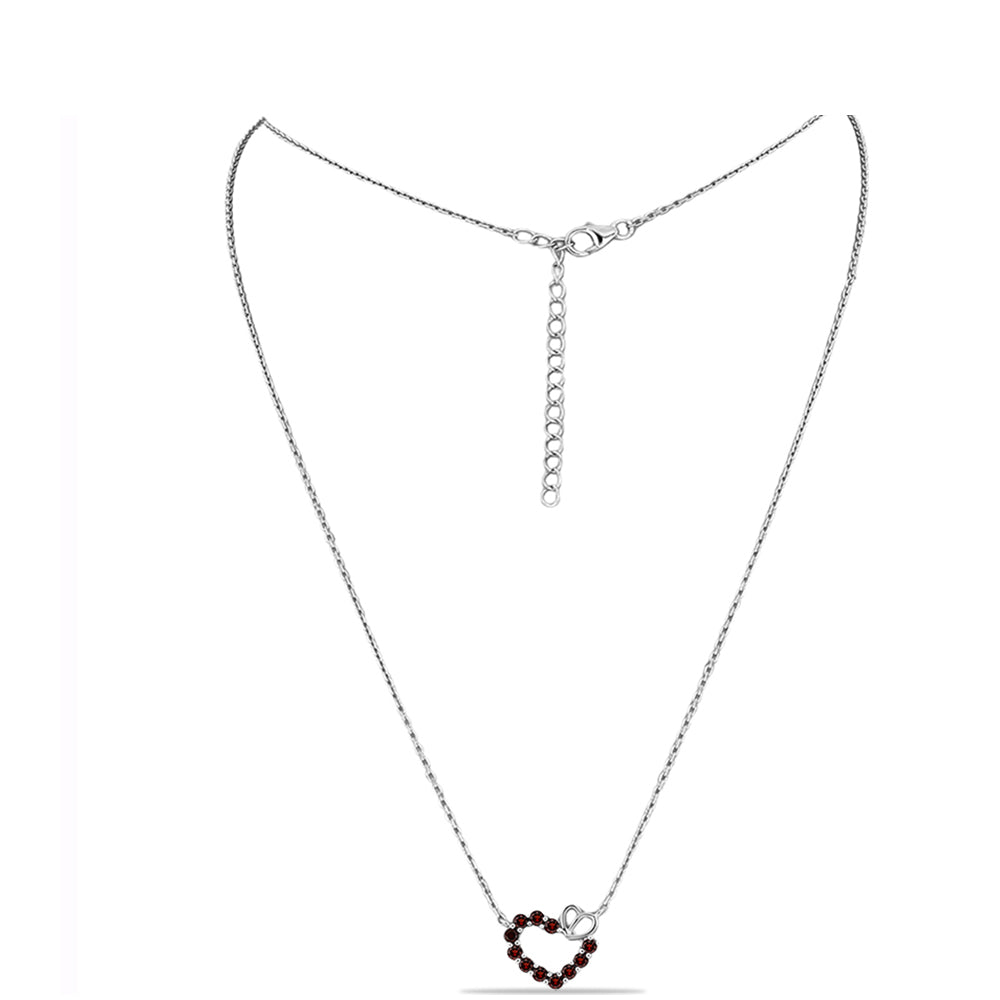 Stříbro 925/1000 - Náhrdelník s Bartonským Granátem - Karátové číslo: 0.71. přibližná hmotnost: 3.55 gramů
