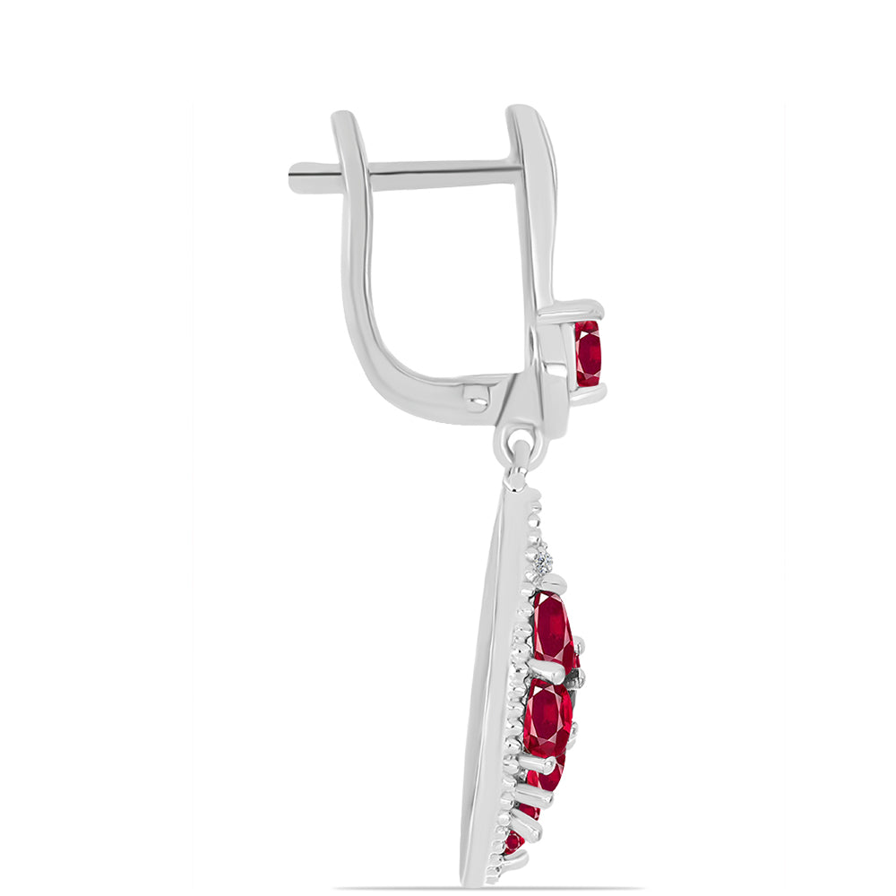 Stříbro 925/1000 - Náušnice s Madagaskarským Rubínem a Bílým Topazem - Karátové číslo: 3.29. přibližná hmotnost: 6.34 gramů