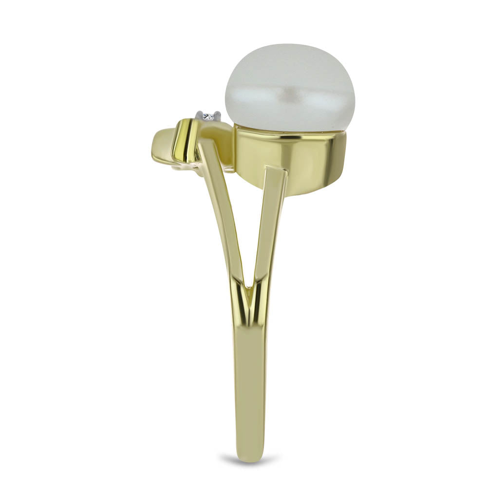 Pozlacené Stříbro 925/1000 - Prsten s Bílou Sladkovodní Perlou a Bílým Topazem - Karátové číslo: 2.86. přibližná hmotnost: 3.22 gramů