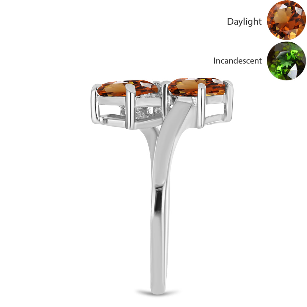 Stříbro 925/1000 - Prsten s Certifikovaný Anatolským zultanitem pěstovaný v laboratoři a Bílým Topazem - Karátové číslo: 2.23. přibližná hmotnost: 3.22 gramů