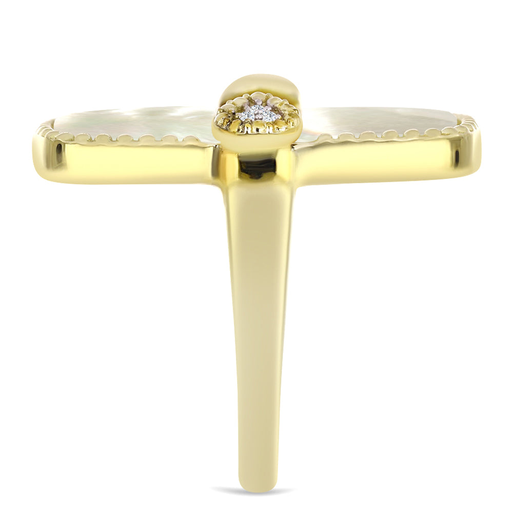 Pozlacené Stříbro 925/1000 - Prsten s Lasturou a Bílým Topazem - Karátové číslo: 10.88. přibližná hmotnost: 7.79 gramů