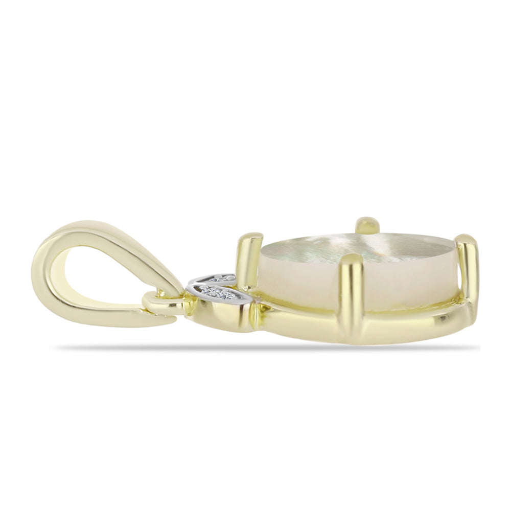 Pozlacené Stříbro 925/1000 - Přívěsek s Lasturou a Bílým Topazem - Karátové číslo: 2.67. přibližná hmotnost: 1.9 gramů