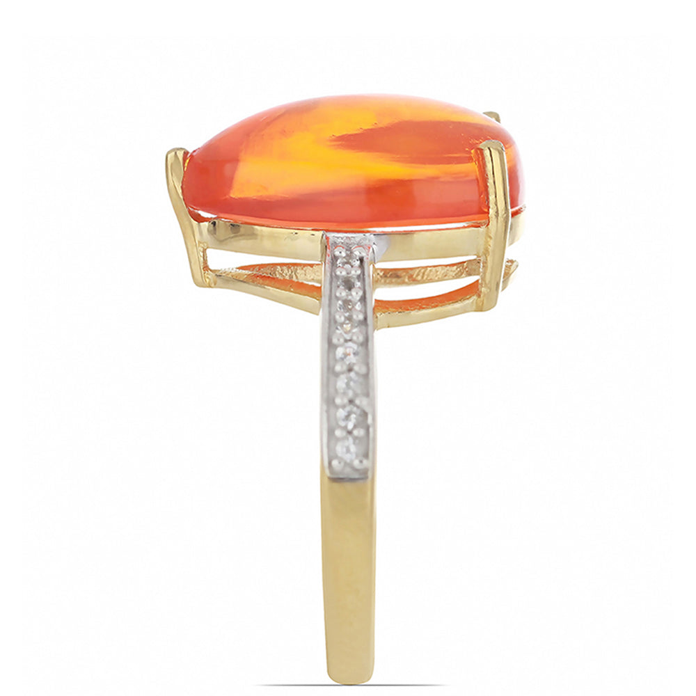 Pozlacené Stříbro 925/1000 - Prsten s Oranžovým Opálem z Lega Dembi a Bílým Topazem - Karátové číslo: 4.54. přibližná hmotnost: 3.09 gramů