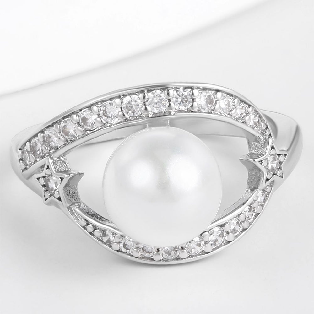 Pozlacená slitina - Prsten s Bílým Emporia® Křišťálem přibližná hmotnost: 10 gramů 1 