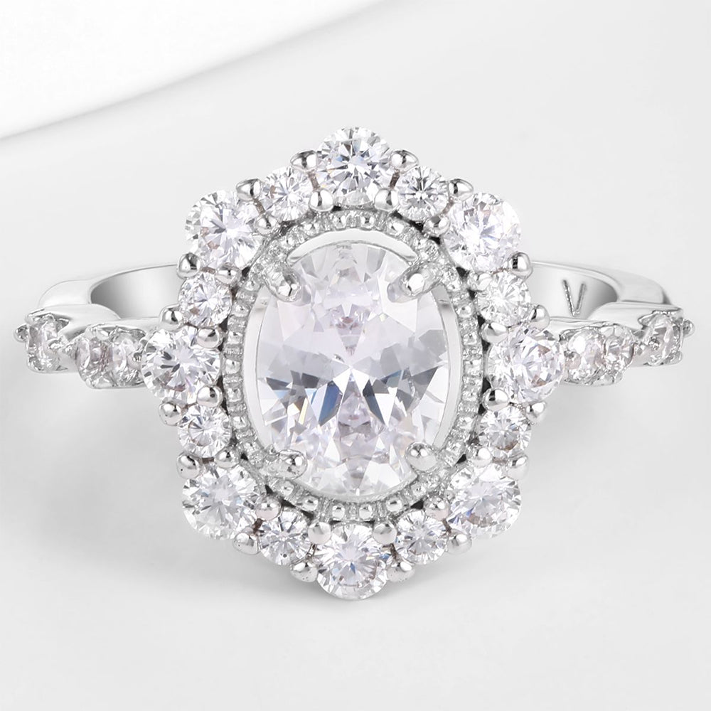 Pozlacená slitina - Prsten s Bílým Emporia® Křišťálem přibližná hmotnost: 10 gramů 1 