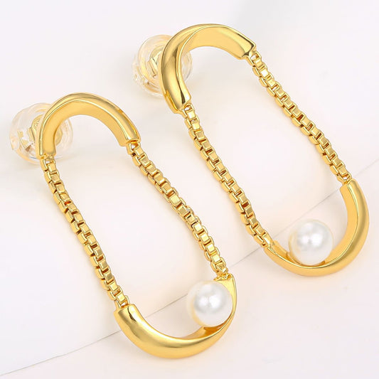 Pozlacená slitina - Náušnice  přibližná hmotnost: 10 gramů