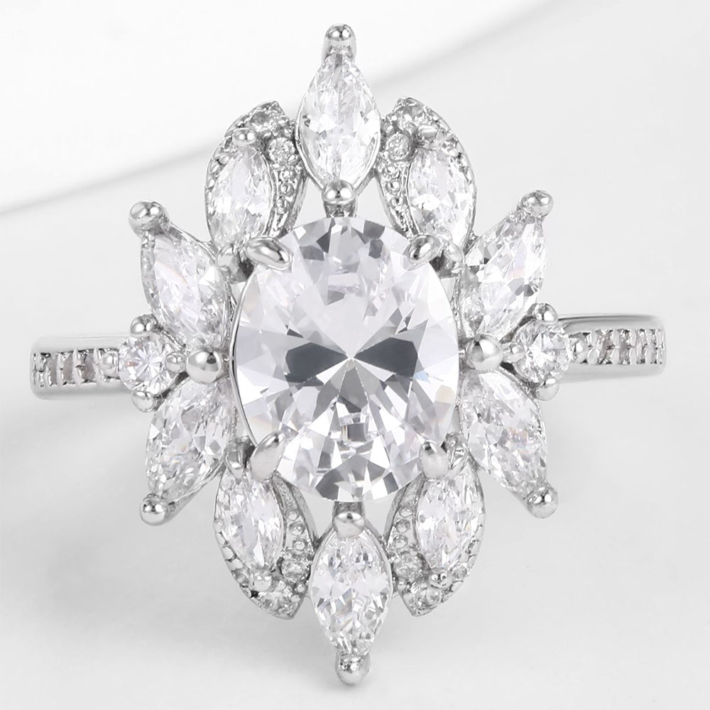 Pozlacená slitina - Prsten s Bílým Emporia® Křišťálem přibližná hmotnost: 10 gramů 1 