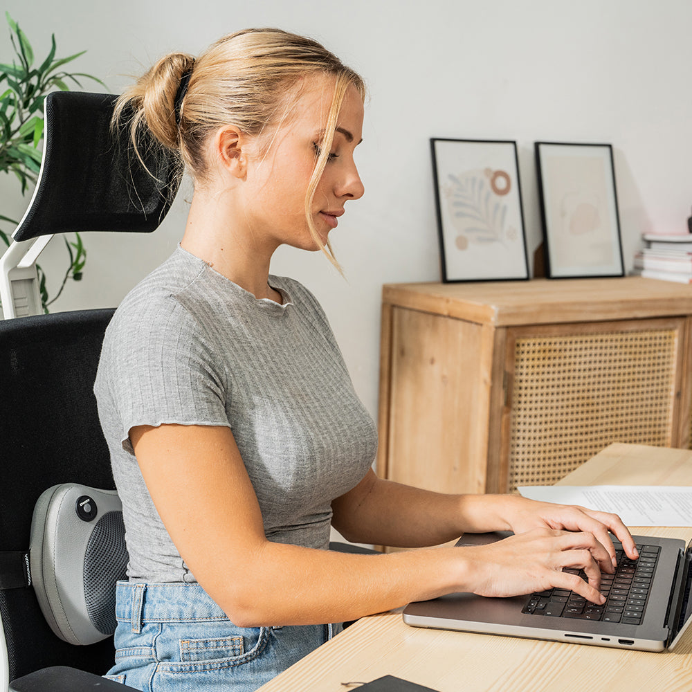 Dobíjecí kompaktní shiatsu masážní přístroj na tělo 10 