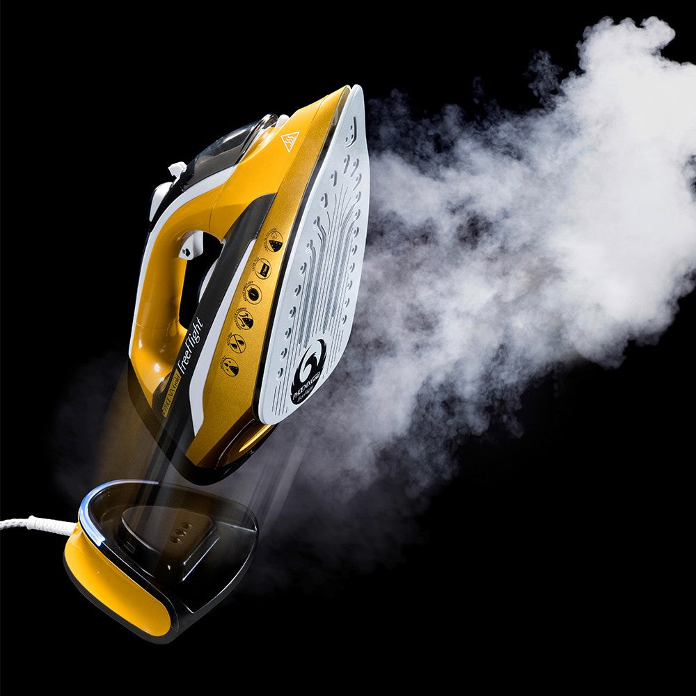 Phoenix Gold Free Flight 2 in 1 iron and steamer 1 
