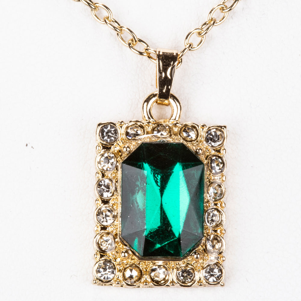 Pozlacená slitina - Hodinky se Zeleným Emporia® Křišťálem a Bílým Emporia® Křišťálem - Karátové číslo: 12. přibližná hmotnost: 57 gramů ( Náhrdelník+Náušnice+Přívěsek )