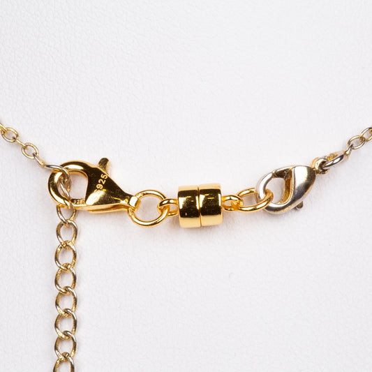 Stříbrný magnetický zámek pozlacený žlutým zlatem