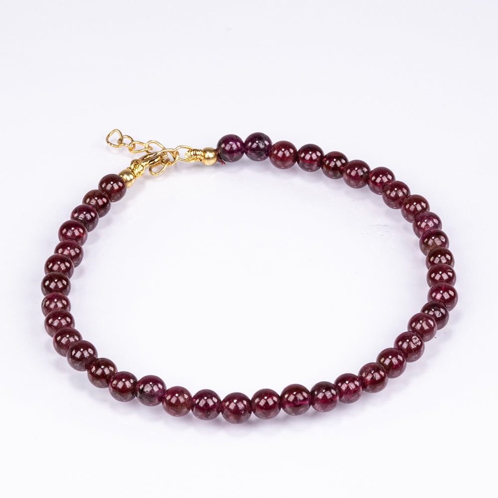 Pozlacené Stříbro 925/1000 - Náramek s Červeným Granátem - Karátové číslo: 38.8. přibližná hmotnost: 8.15 gramů 1 