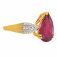 Pozlacené stříbro 925/1000 Prsten s Madagaskarským Rubínem a Bílým Topazem - Karátové číslo: 4.01. přibližná hmotnost: 3.21 gramů