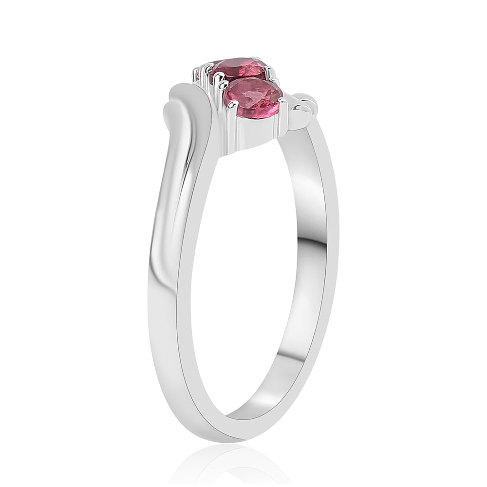 Stříbro 925/1000 - Prsten s Cruizero Rubelitem - Karátové číslo: 0.75. přibližná hmotnost: 3.08 gramů