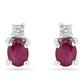 Stříbro 925/1000 - Náušnice s Thajským Rubínem a Bílým Zirkonem - Karátové číslo: 0.59. přibližná hmotnost: 0.93 gramů