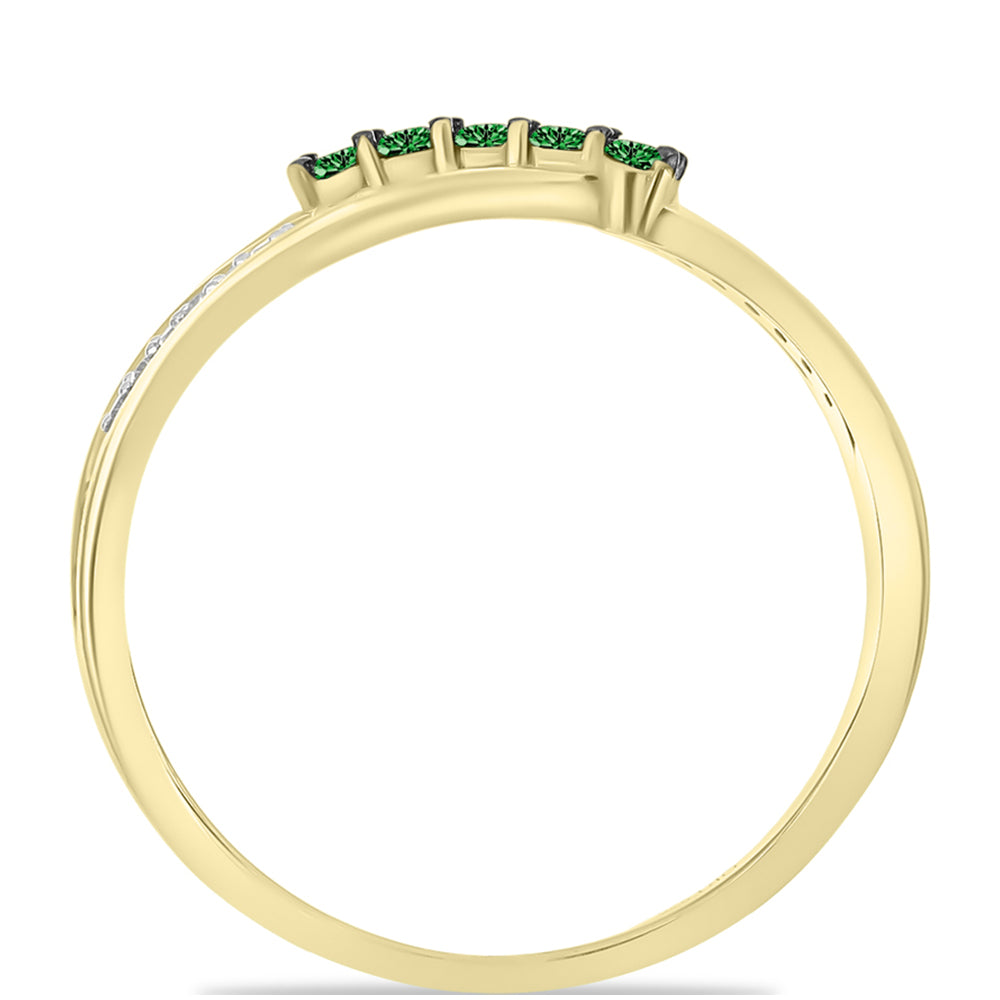 Pozlacené Stříbro 925/1000 - Prsten se Zeleným Diamantem a Bílým Diamantem - Karátové číslo: 0.24. přibližná hmotnost: 3.19 gramů