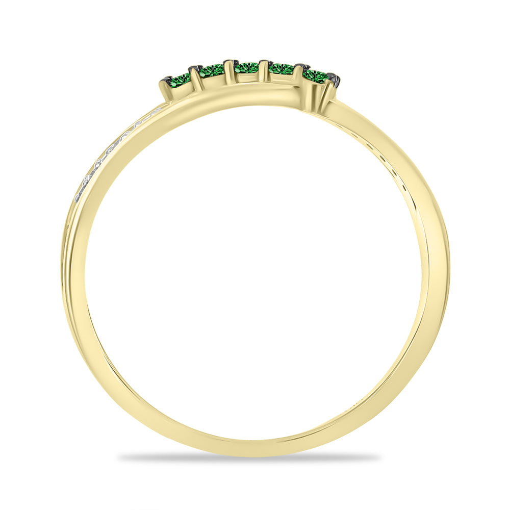 Pozlacené Stříbro 925/1000 - Prsten se Zeleným Diamantem a Bílým Diamantem - Karátové číslo: 0.24. přibližná hmotnost: 3.19 gramů