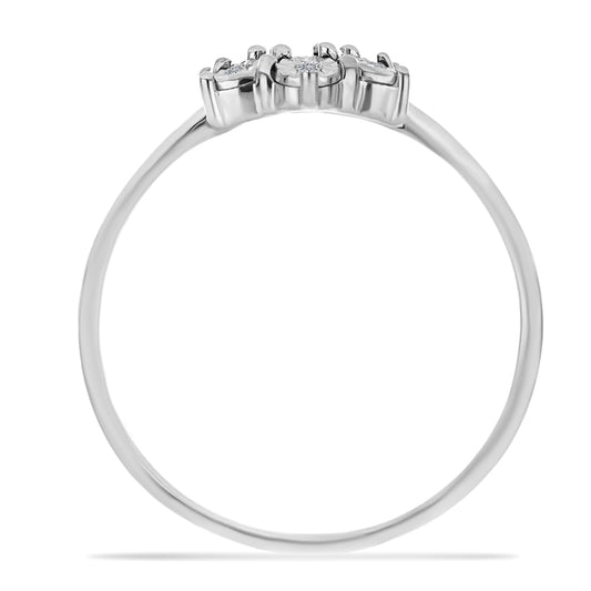Stříbro 925/1000 - Prsten s Bílým Diamantem - Karátové číslo: 0.05. přibližná hmotnost: 2.5 gramů