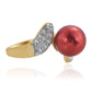 Pozlacené Stříbro 925/1000 - Prsten s Červená sladkovodní Perlou a Bílým Topazem - Karátové číslo: 7.38. přibližná hmotnost: 5.6 gramů