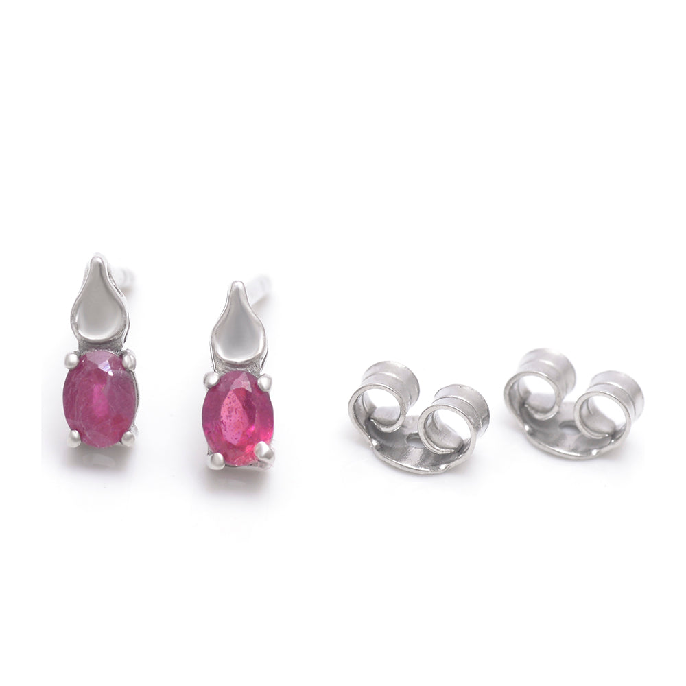 Stříbro 925/1000 - Náušnice s Madagaskarským Rubínem - Karátové číslo: 0.51. přibližná hmotnost: 0.94 gramů 3 
