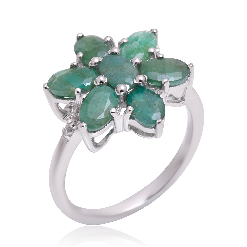 Stříbro 925/1000 - Prsten s Brazilským Smaragdem a Bílým Topazem - Karátové číslo: 3.16. přibližná hmotnost: 3.96 gramů 2 