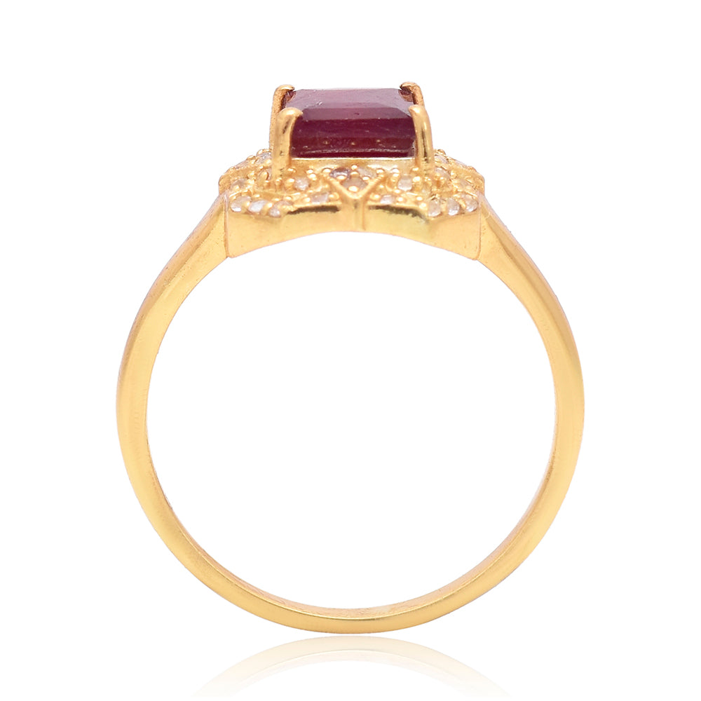 Pozlacené Stříbro 925/1000 - Prsten s Madagaskarským Rubínem a Bílým Topazem - Karátové číslo: 1.75. přibližná hmotnost: 2.88 gramů 4 