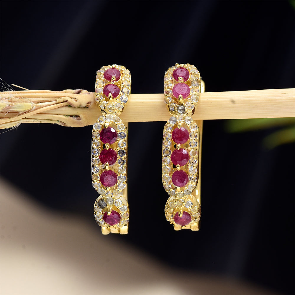 Pozlacené Stříbro 925/1000 - Náušnice s Madagaskarským Rubínem a Bílým Topazem - Karátové číslo: 0.01. přibližná hmotnost: 4.58 gramů 7 