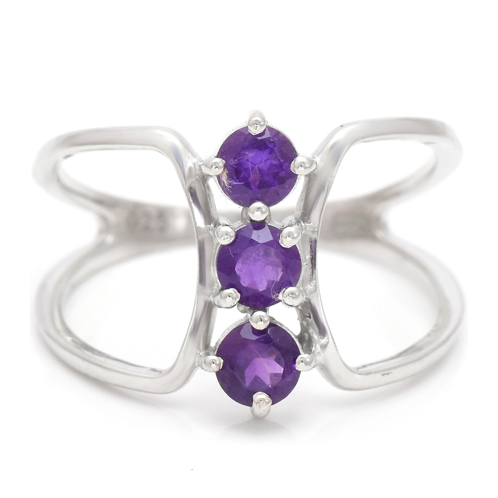 Pozlacené Stříbro 925/1000 - Prsten s Marockým Ametystem - Karátové číslo: 0.86. přibližná hmotnost: 2.72 gramů