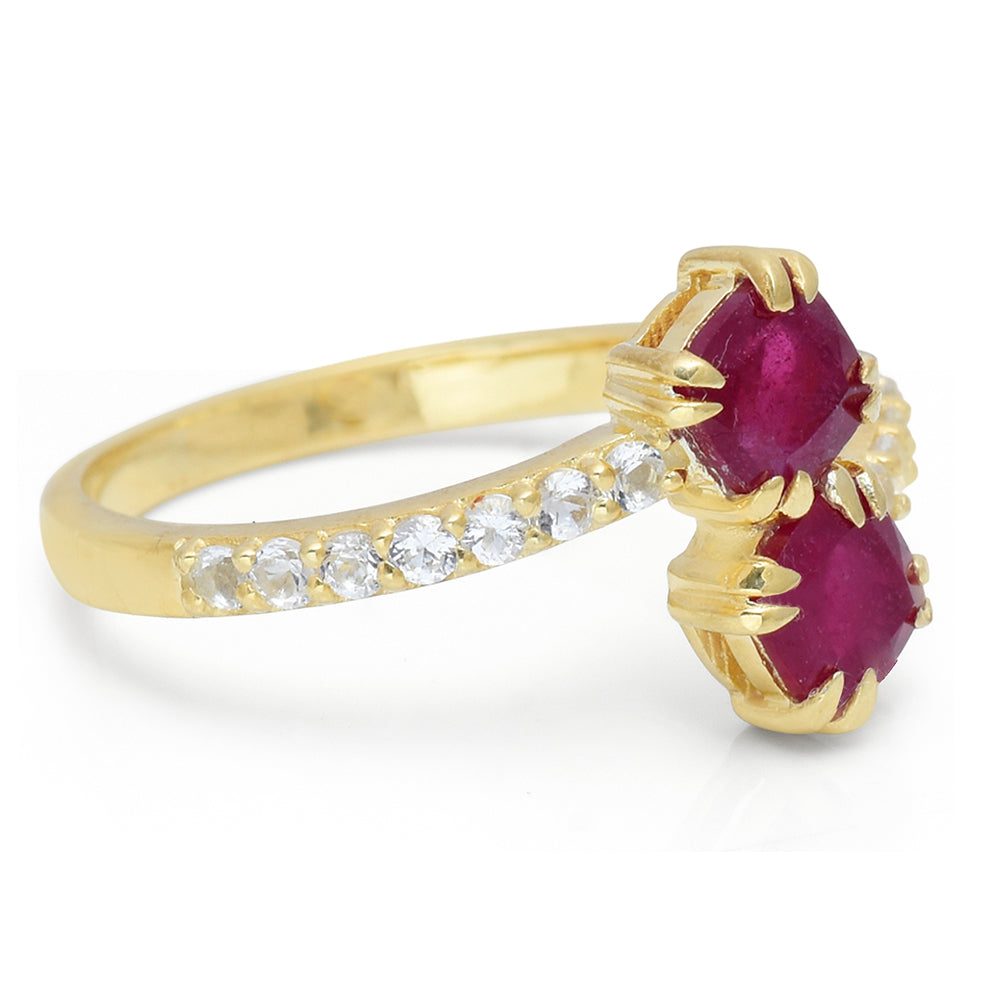 Pozlacené Stříbro 925/1000 - Prsten s Madagaskarským Rubínem a Bílým Topazem - Karátové číslo: 1.67. přibližná hmotnost: 2.79 gramů 3 