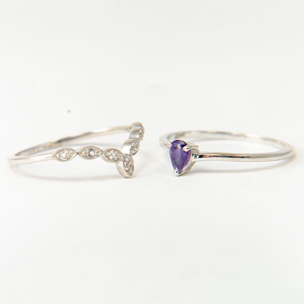 Stříbro 925/1000 - Sada s Marockým Ametystem a Bílým Topazem - Karátové číslo: 0.28. přibližná hmotnost: 2.31 gramů ( Prsten ) 1 