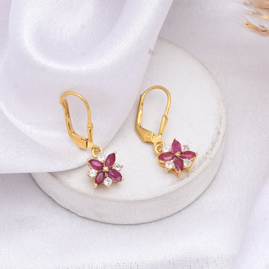 Pozlacené Stříbro 925/1000 - Náušnice s Madagaskarským Rubínem a Bílým Topazem - Karátové číslo: 2.14. přibližná hmotnost: 2.05 gramů