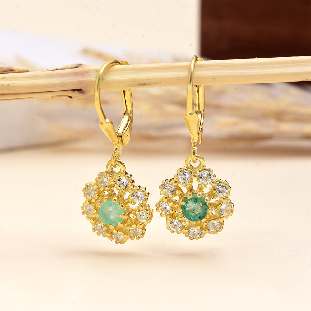 Pozlacené Stříbro 925/1000 - Náušnice s Brazilským Smaragdem a Bílým Topazem - Karátové číslo: 1.02. přibližná hmotnost: 3.4 gramů 3 