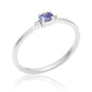 Stříbro 925/1000 - Prsten s AAA Tanzanitem - Karátové číslo: 0.18. přibližná hmotnost: 1.28 gramů