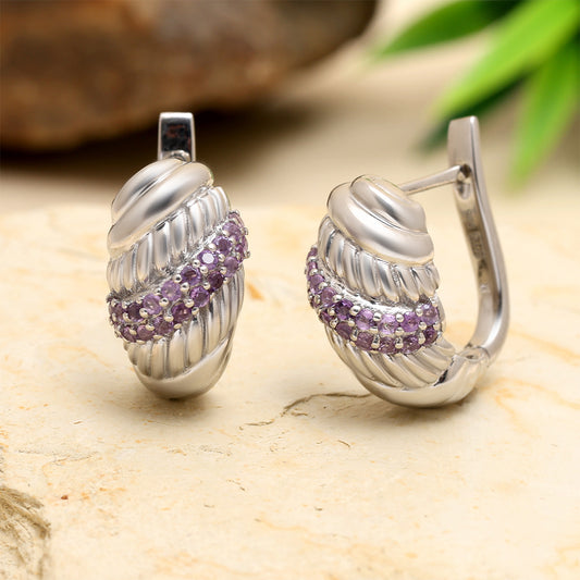 Stříbro 925/1000 - Náušnice s Brazilským Ametystem - Karátové číslo: 0.65. přibližná hmotnost: 7.81 gramů