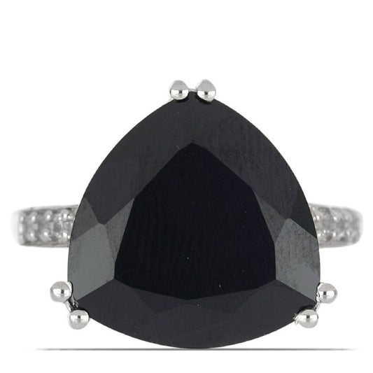 Stříbrný Prsten s Černým Spinelem z Horského Badachšánu a Bílým Topazem