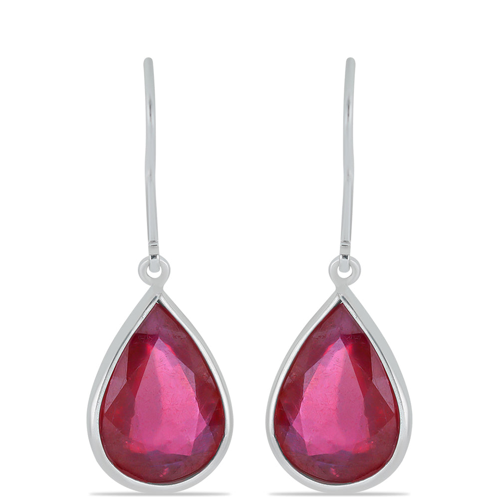 Stříbro 925/1000 - Náušnice s Madagaskarským Rubínem - Karátové číslo: 13.3. přibližná hmotnost: 5.12 gramů