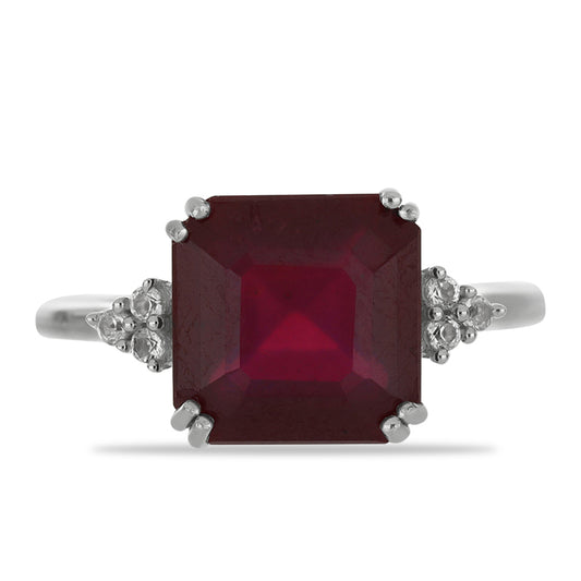 Stříbro 925/1000 - Prsten s Madagaskarským Rubínem a Bílým Topazem - Karátové číslo: 6.65. přibližná hmotnost: 3.83 gramů