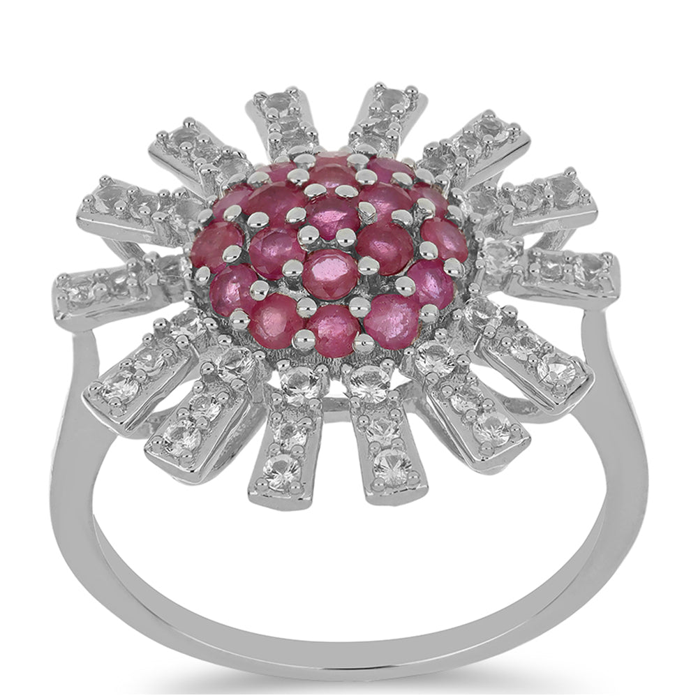 Stříbro 925/1000 - Prsten s Madagaskarským Rubínem a Bílým Topazem - Karátové číslo: 1.55. přibližná hmotnost: 4.39 gramů