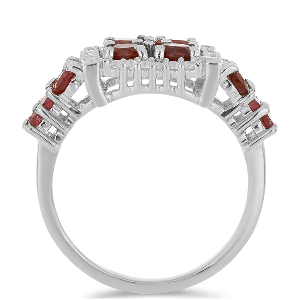 Stříbro 925/1000 - Prsten s Madagaskarským Rubínem a Bílým Topazem - Karátové číslo: 3.72. přibližná hmotnost: 4.57 gramů